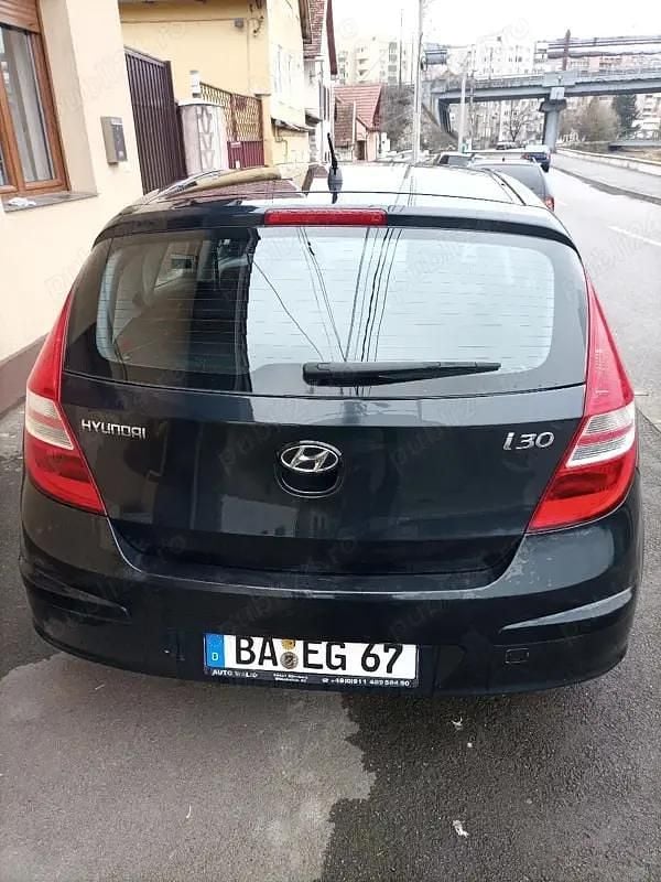 Second-hand Hyundai i30 110 CP (80 kW) 2010 Berlinǎ