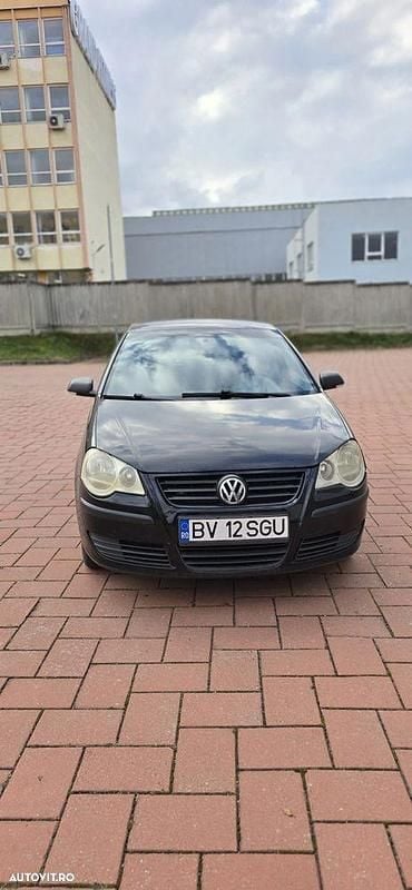 Culoarenegru Utilizat 2007 VW Polo | 350 EUR (Super Preț) - Imagine 1/4