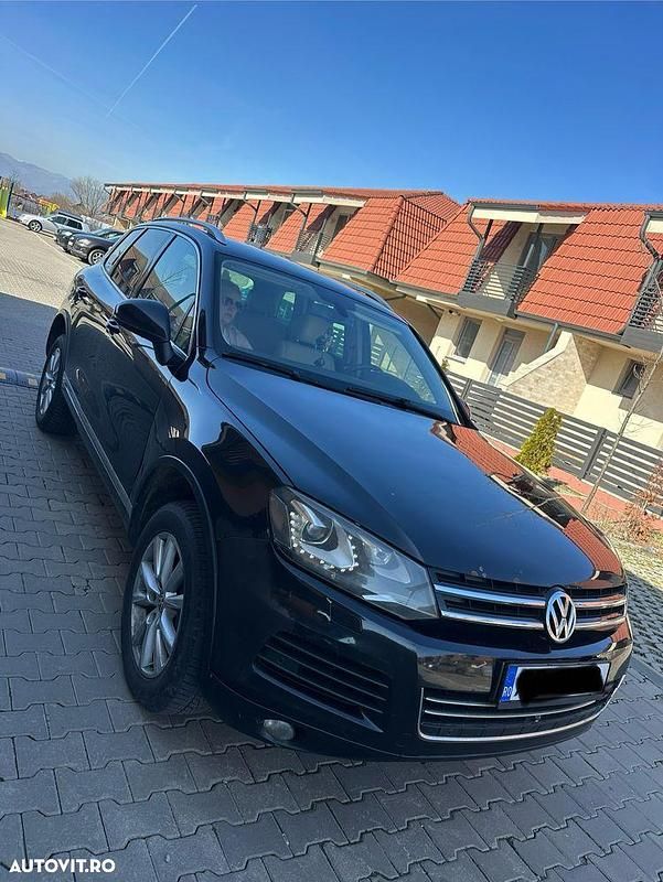 Second-hand VW Touareg Exclusive 245 CP (180 kW) 2013 Culoarenegru SUV