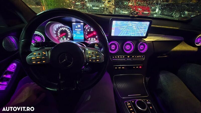 Negru Utilizat 2018 Mercedes C300 AMG line Break | 25.999 EUR - Imagine 1/4