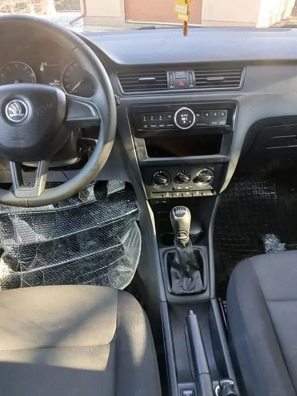 Second-hand Skoda Rapid 66 CP (48 kW) 2016 Hatchback