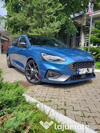 Albastru Utilizat 2020 Ford Focus ST Hatchback | 25.000 EUR - Imagine 1/4