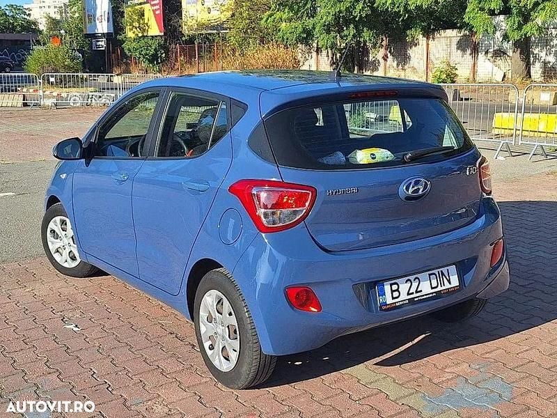 Culoarealbastru Utilizat 2016 Hyundai i10 Hatchback | 9.400 EUR - Imagine 1/4