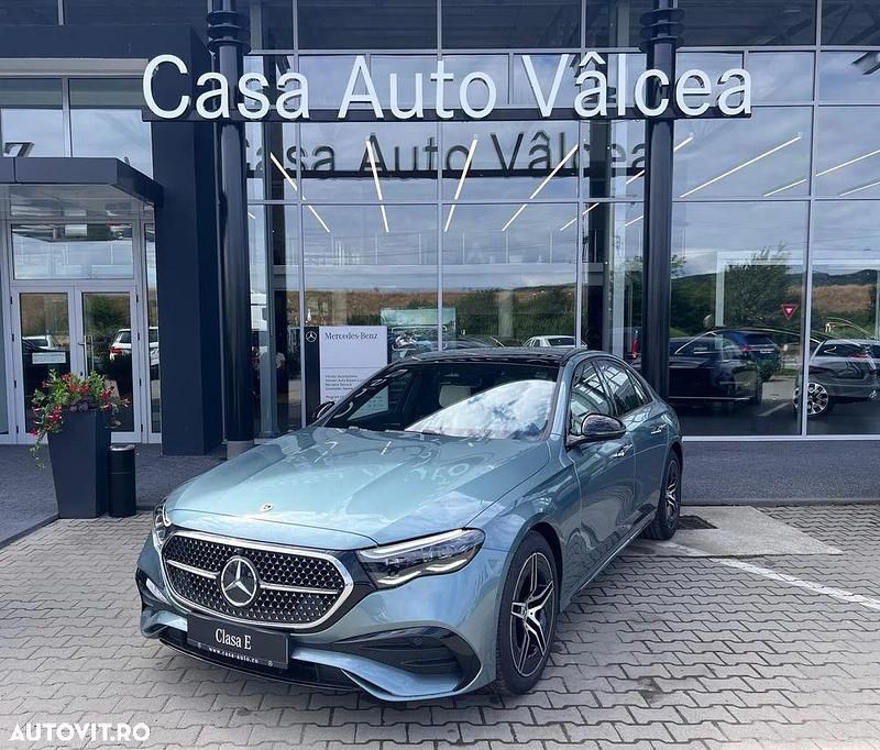 Verde Nouă 2025 Mercedes E200 Berlinǎ | 84.015 EUR - Imagine 1/4