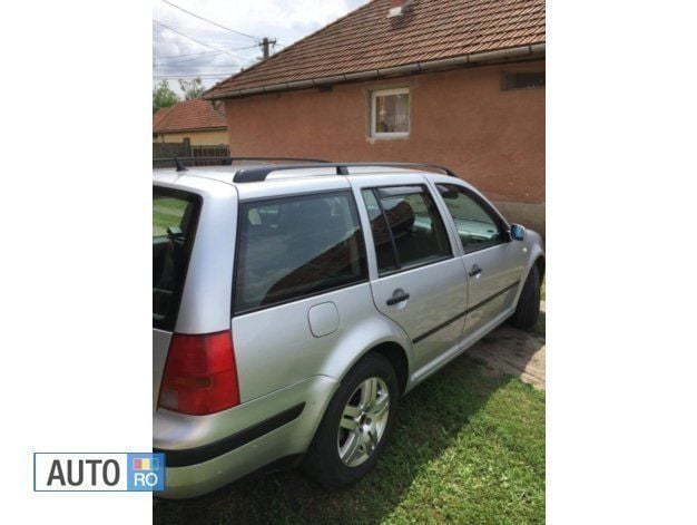 Second-hand VW Golf IV 90 CP (66 kW) 2001