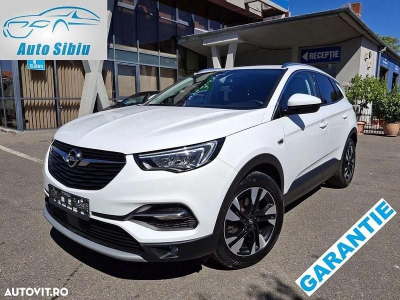Culoarealb Utilizat 2021 Opel Grandland X Innovation SUV | 13.990 EUR (Preț OK) - Imagine 1/4