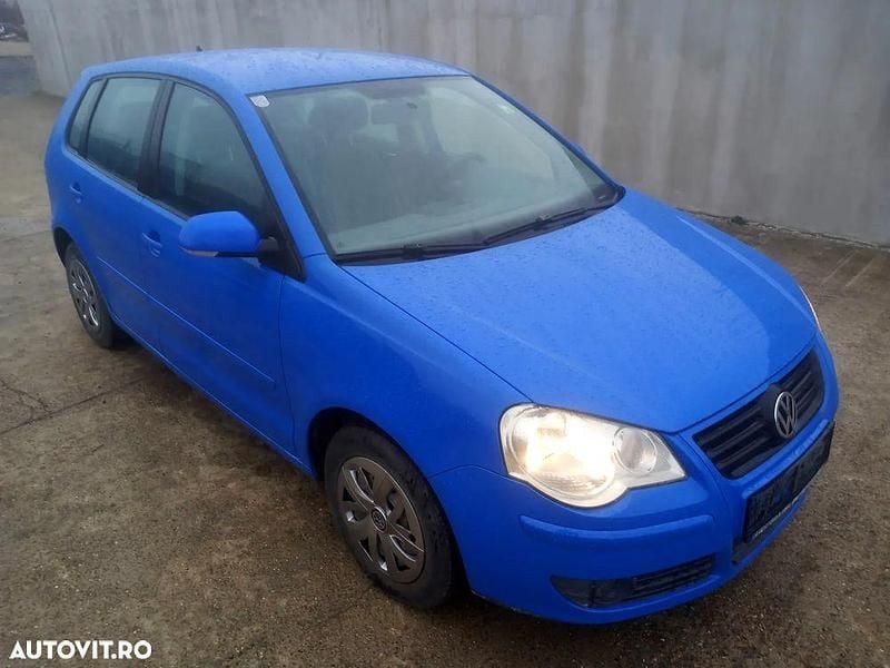 Second-hand VW Polo 70 CP (51 kW) 2007 Culoarealbastru Hatchback