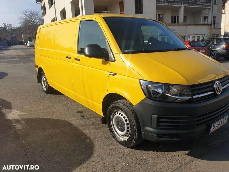 Second-hand VW Transporter 102 CP (75 kW) 2019 Culoaregalbeuriu Van