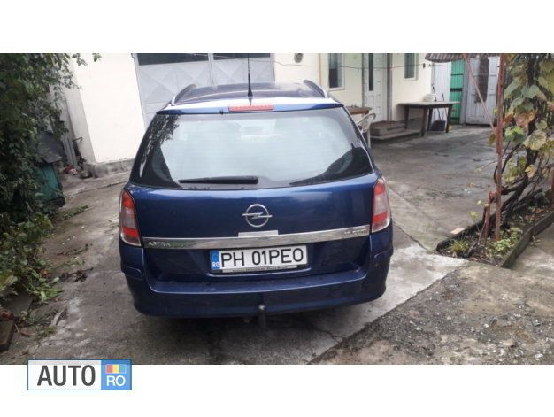 Second-hand Opel Astra 110 CP (80 kW) 2008 Albastru Break