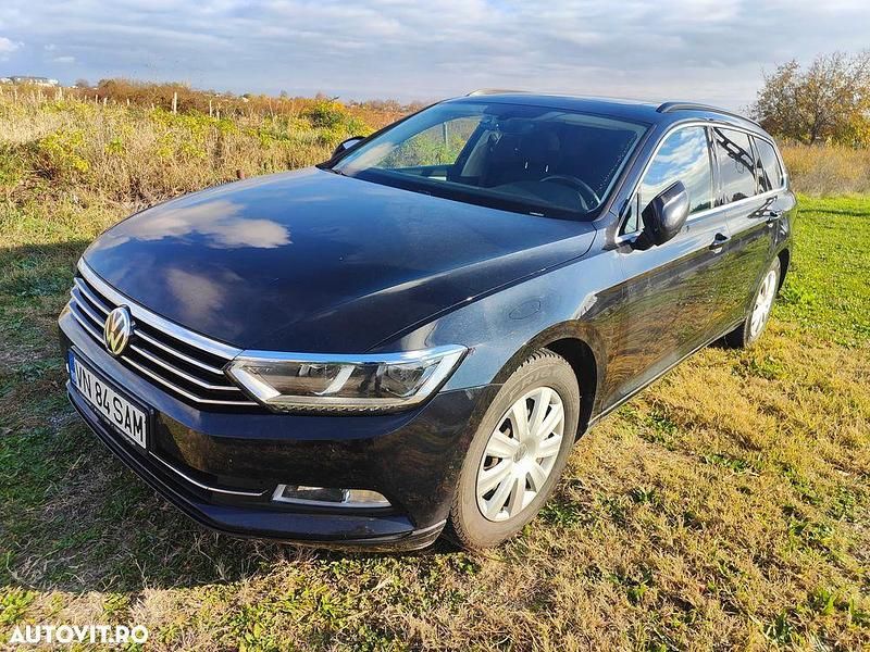 Culoarenegru Utilizat 2016 VW Passat Comfortline Break | 9.100 EUR (Puțin scump) - Imagine 1/4
