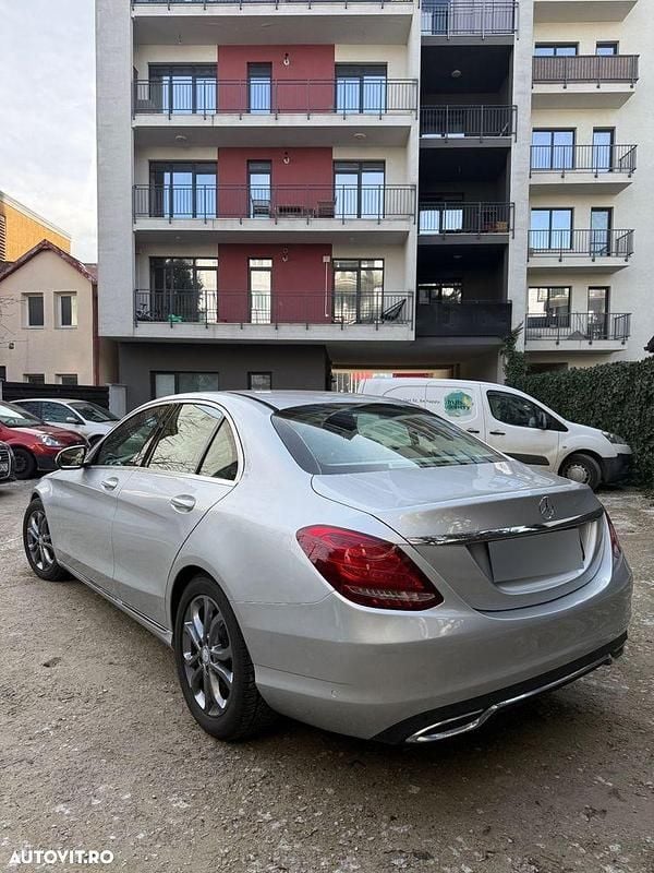 Second-hand Mercedes C180 156 CP (114 kW) 2016 Culoaregri Berlinǎ