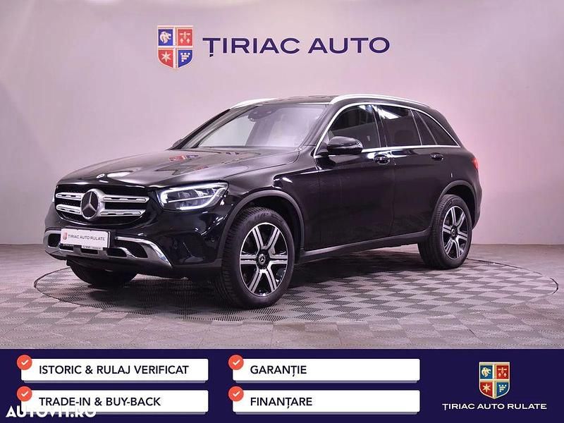 Culoarenegru Utilizat 2022 Mercedes GLC300e SUV | 34.990 EUR (Super Preț) - Imagine 1/4