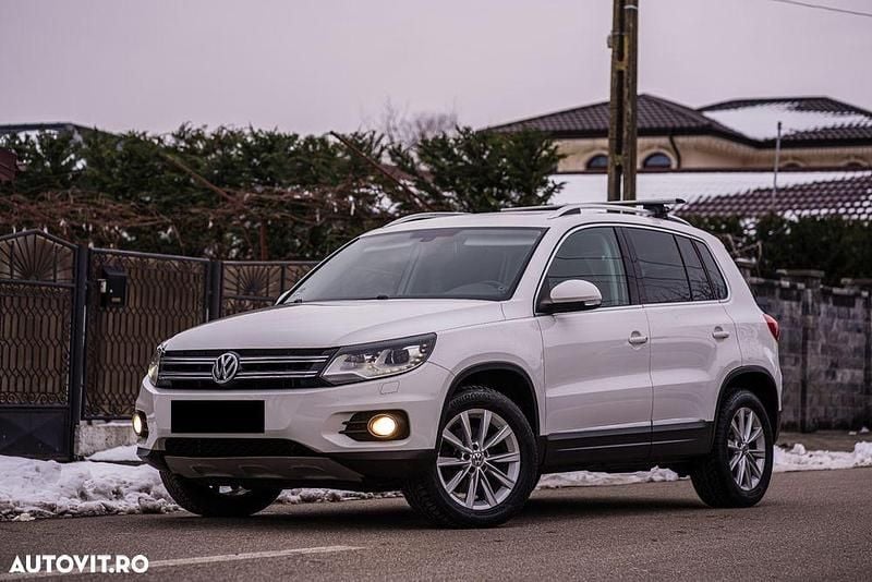 Second-hand VW Tiguan Track & Field 140 CP (102 kW) 2012 Culoarealb SUV