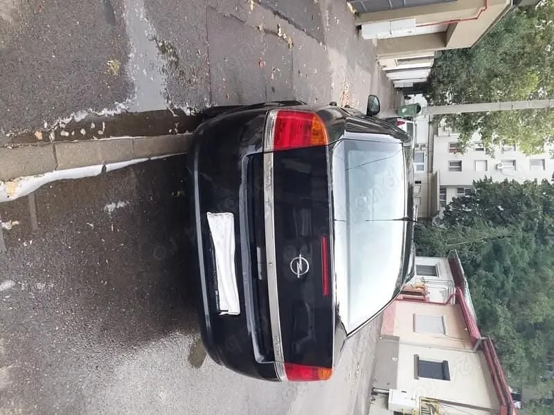 Second-hand Opel Vectra 120 CP (88 kW) 2008 Negru Berlinǎ