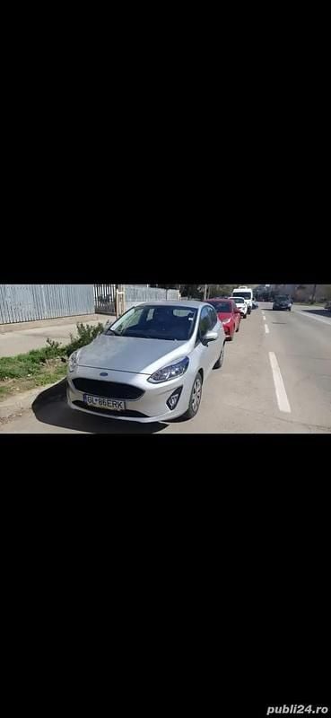 Gri Utilizat 2018 Ford Fiesta Hatchback | 6.900 EUR (Preț OK) - Imagine 1/4