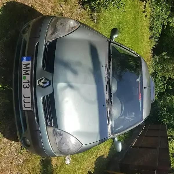 Utilizat 2005 Renault Clio II Berlinǎ | 1.200 EUR (Preț OK) - Imagine 1/4