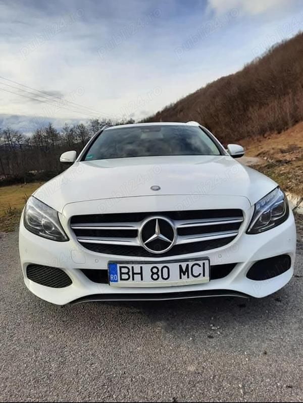 Utilizat 2016 Mercedes A220 Berlinǎ | 12.500 EUR - Imagine 1/4