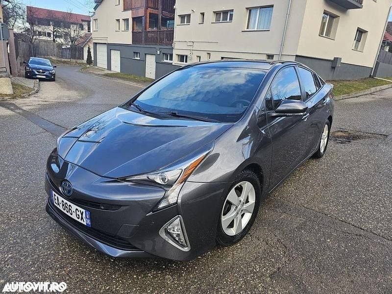 Gri Utilizat 2016 Toyota Prius Executive Hatchback | 14.800 EUR (Preț OK) - Imagine 1/4