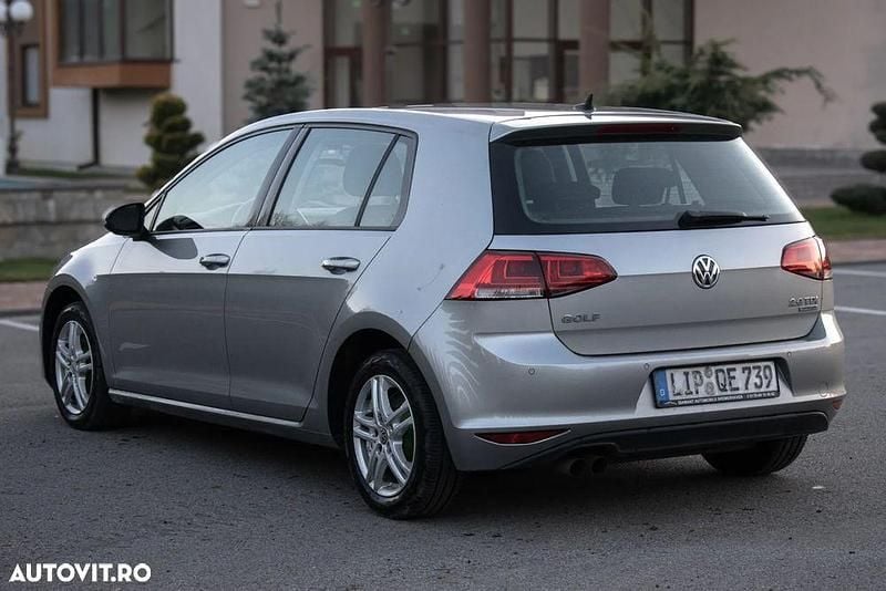 Second-hand VW Golf VII 150 CP (110 kW) 2015 Culoaregri Hatchback