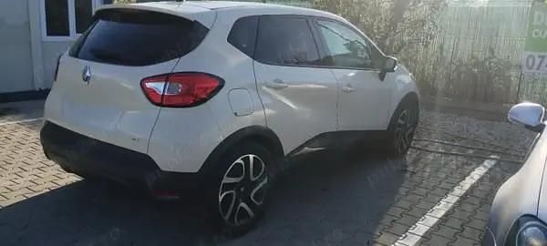 Utilizat 2014 Renault Captur SUV | 9.599 EUR (Scump) - Imagine 1/4