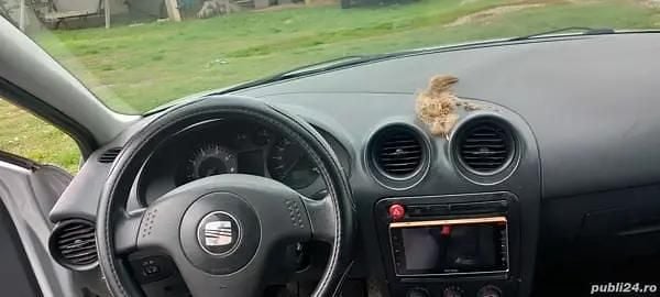 Second-hand Seat Cordoba 75 CP (55 kW) 2003 Berlinǎ