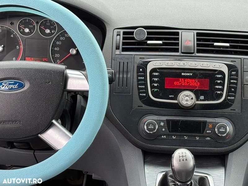 Second-hand Ford C-MAX Trend 115 CP (84 kW) 2007 Culoarealbastru Monovolum