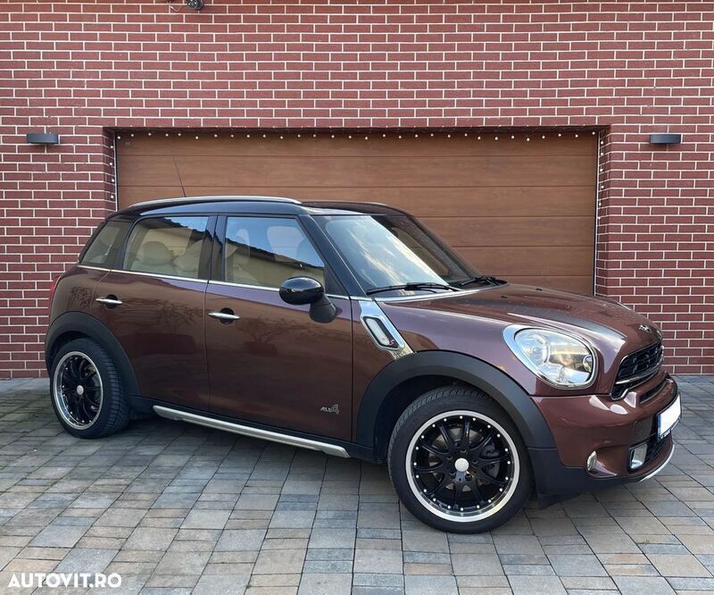Maro Utilizat 2015 Mini Cooper SD Countryman SUV | 10.000 EUR - Imagine 1/4