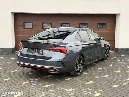 Second-hand Skoda Octavia RS 245 CP (180 kW) 2021 Culoareverde Berlinǎ