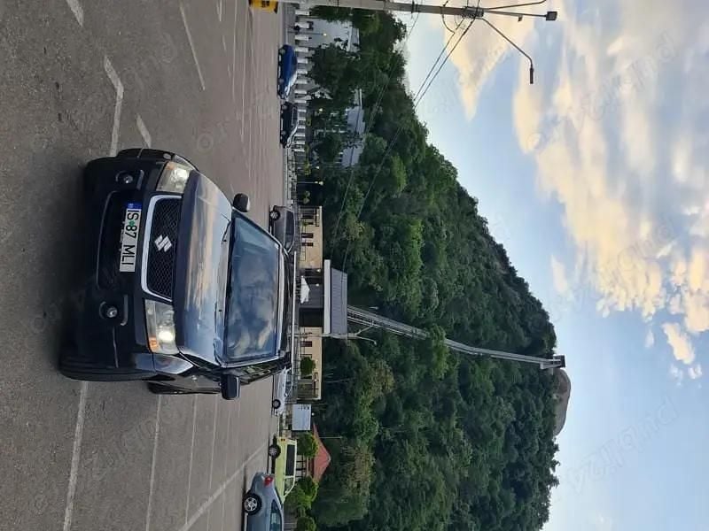 Second-hand Suzuki Grand Vitara 129 CP (94 kW) 2005 Negru SUV