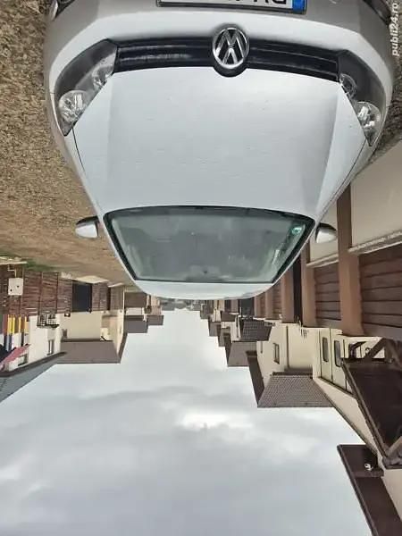 Utilizat 2009 VW Golf Berlinǎ | 5.000 EUR (Puțin scump) - Imagine 1/4