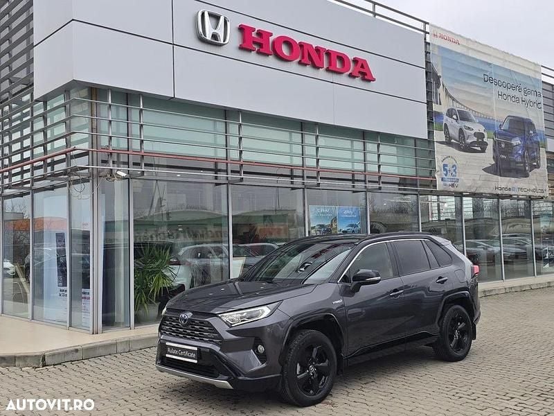 Second-hand Toyota RAV4 Hybrid 218 CP (160 kW) 2021 Culoaregri SUV