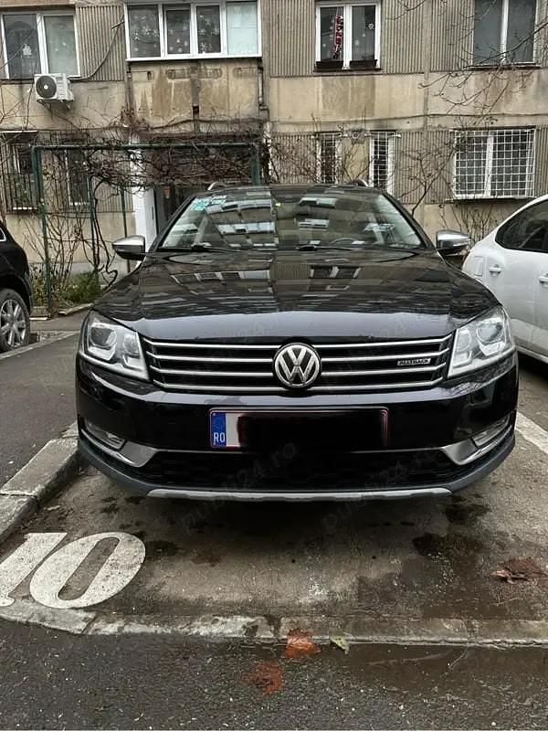 Second-hand VW Passat 170 CP (125 kW) 2012 Maro Break