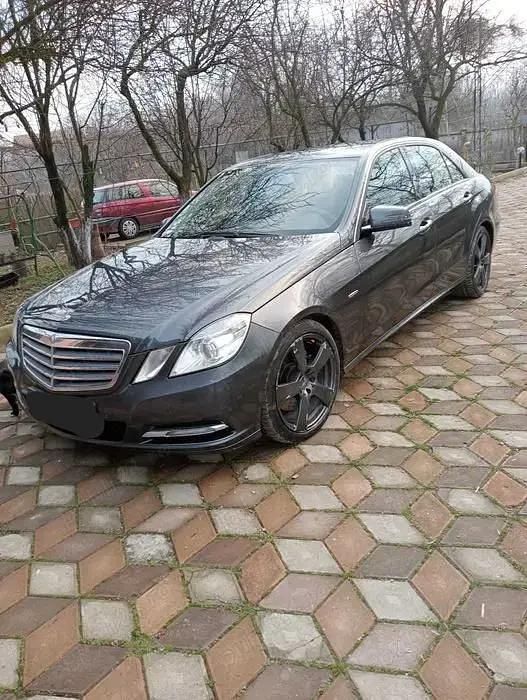 Utilizat 2011 Mercedes A220 Berlinǎ | 6.500 EUR - Imagine 1/4