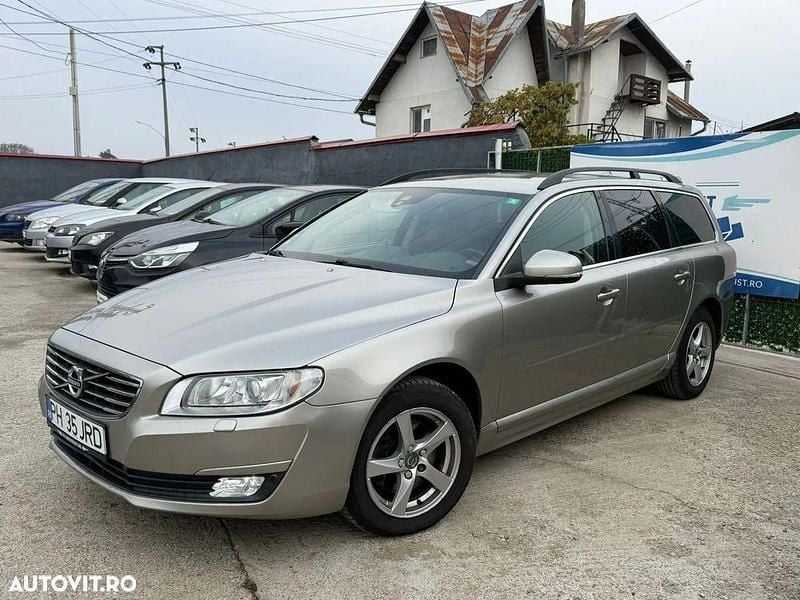 Culoarebej Utilizat 2015 Volvo V70 Standard Break | 5.200 EUR - Imagine 1/4