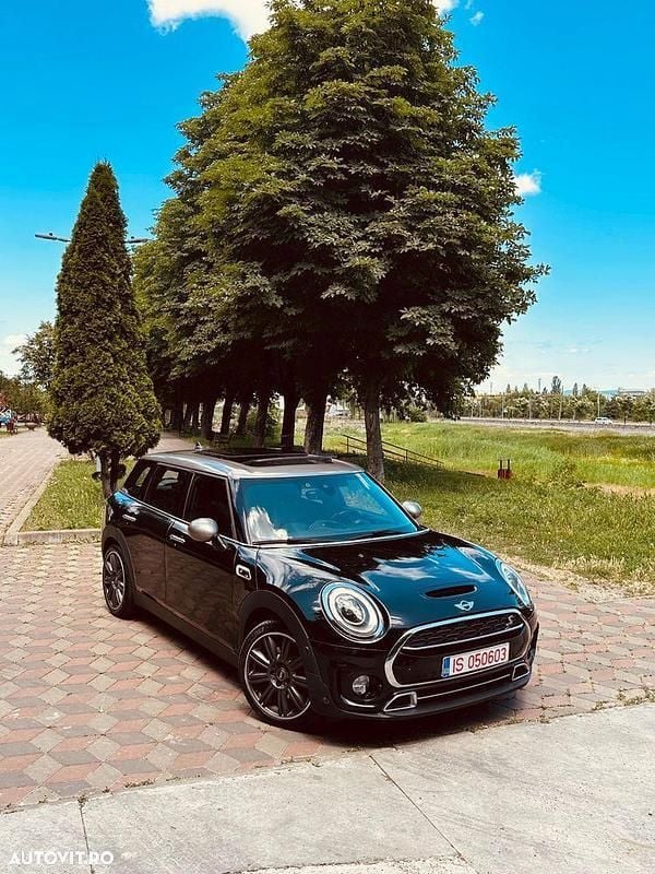 Negru Utilizat 2017 Mini Cooper SD Clubman Break | 11.950 EUR - Imagine 1/4