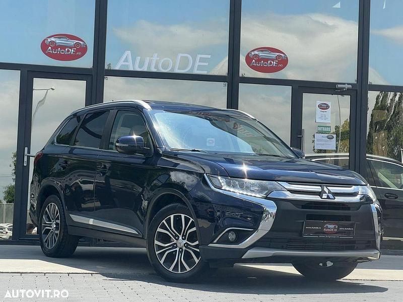 Second-hand Mitsubishi Outlander 150 CP (110 kW) 2016 Albastru SUV
