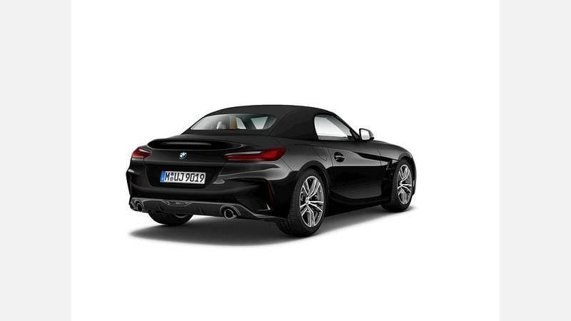 Second-hand BMW Z4 Comfort Edition 197 CP (144 kW) 2021 Black sapphire metallic metalizat Cabrio