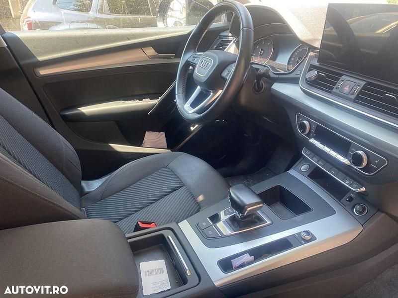Negru Utilizat 2021 Audi Q5 SUV | 40.000 EUR (Puțin scump) - Imagine 1/4