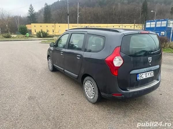 Utilizat 2013 Dacia Lodgy Monovolum | 4.750 EUR - Imagine 1/4