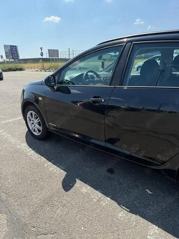 Utilizat 2012 Seat Ibiza ST Ecomotive Break | 2.100 EUR (Super Preț) - Imagine 1/4
