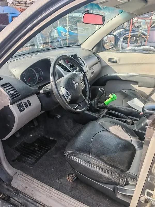 Second-hand Mitsubishi L200 188 CP (138 kW) 2012 Pickup