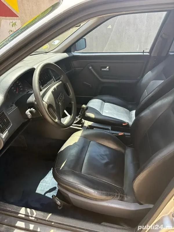 Argintiu Utilizat 1995 Audi 80 Berlinǎ | 4.400 EUR - Imagine 1/4