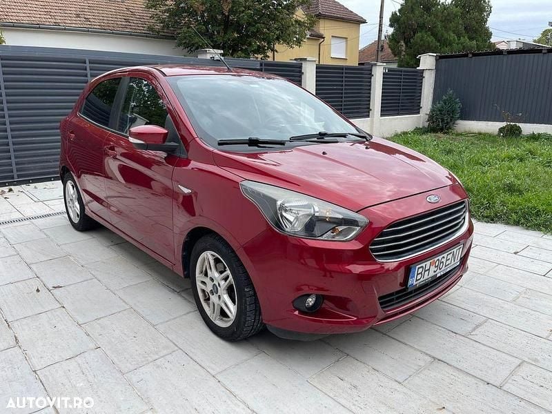 Culoarerosu Utilizat 2016 Ford Ka Plus Ultimate Hatchback | 7.499 EUR - Imagine 1/4