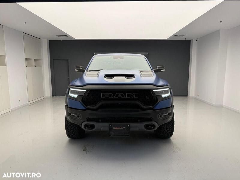 Second-hand Dodge Ram 711 CP (522 kW) 2021 Culoarealbastru Pickup