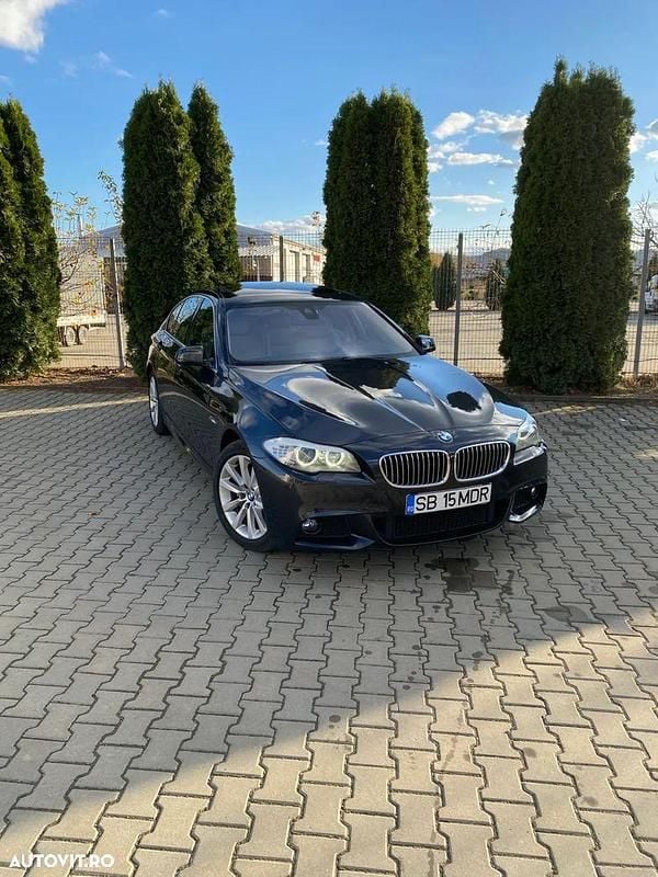 Culoarenegru Utilizat 2012 BMW 525 Comfort Edition Berlinǎ | 13.790 EUR (Puțin scump) - Imagine 1/4