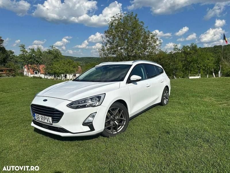 Culoarealb Utilizat 2019 Ford Focus Titanium Break | 11.000 EUR (Preț OK) - Imagine 1/4