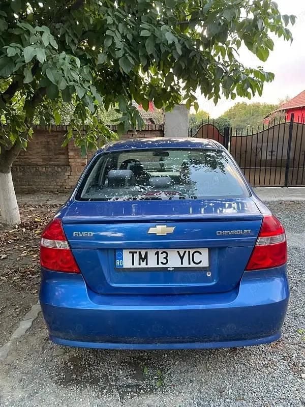 Utilizat 2010 Chevrolet Aveo Berlinǎ | 1.000 EUR (Super Preț) - Imagine 1/4