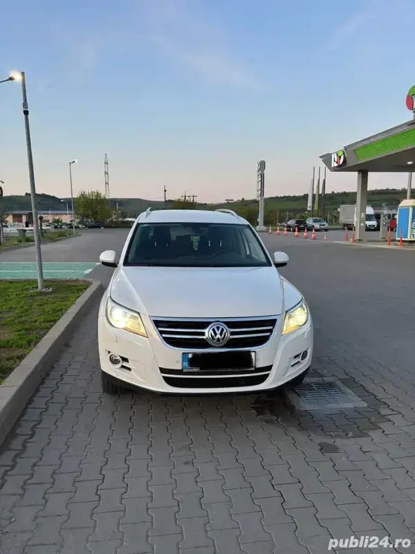 Utilizat 2011 VW Tiguan SUV | 7.500 EUR (Preț OK) - Imagine 1/4