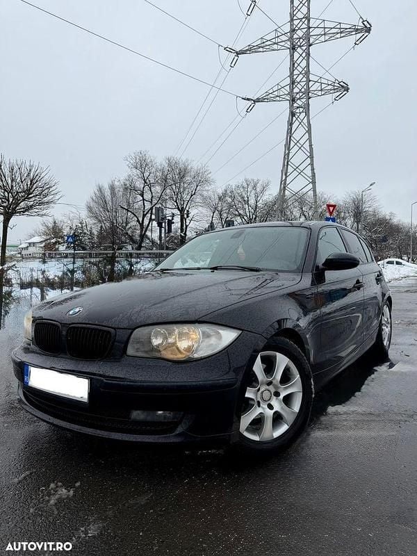 Second-hand BMW 118 Sport Line 143 CP (105 kW) 2009 Culoarenegru Hatchback