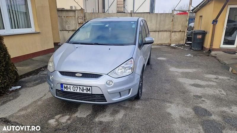 Culoaregri Utilizat 2008 Ford S-MAX S Monovolum | 2.350 EUR (Preț bun) - Imagine 1/4